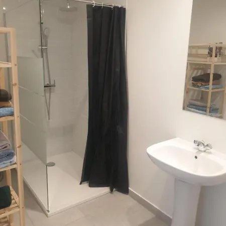 Grand Appartement, 2 Ou 3 Ou 4 Pieces, Tramway Sur Place, Proche Gare Sncf St Augustin 5 Min, Aeroport A 7 Min, Plage Ou Allianz Riviera 10 Min, Palais Nikaia 2 Min , Supermarche Sur Place, Parking Possible Si Disponible Ou Payant A 1000 Metre Nice Exterior photo