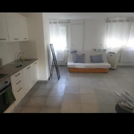 Grand Appartement, 2 Ou 3 Ou 4 Pieces, Tramway Sur Place, Proche Gare Sncf St Augustin 5 Min, Aeroport A 7 Min, Plage Ou Allianz Riviera 10 Min, Palais Nikaia 2 Min , Supermarche Sur Place, Parking Possible Si Disponible Ou Payant A 1000 Metre Nice Exterior photo