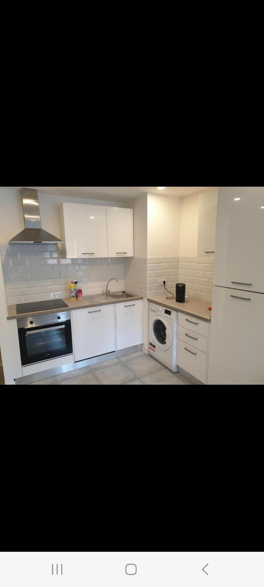 Grand Appartement, 2 Ou 3 Ou 4 Pieces, Tramway Sur Place, Proche Gare Sncf St Augustin 5 Min, Aeroport A 7 Min, Ou Allianz Riviera 10 Min, Palais Nikaia 2 Min , Supermarche Sur Place, Parking Possible Si Disponible Ou Payant A 1000 Metre Apartment Nice